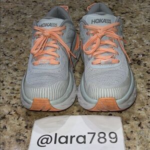 Hoka One One Bondi 7